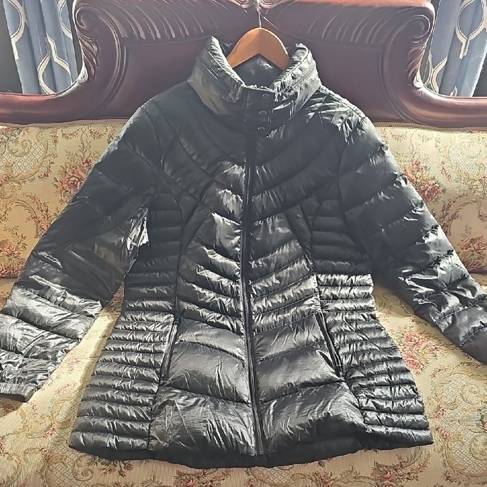 a.n.a Black Packable Premium Down Coat with Chevron Quilting